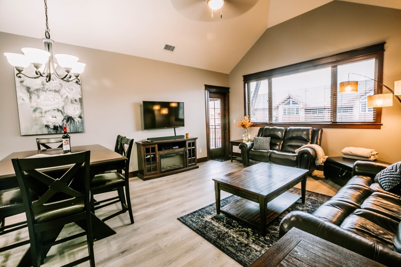 Vacation Rental Charming 2bed 2bath Riverstone Condo