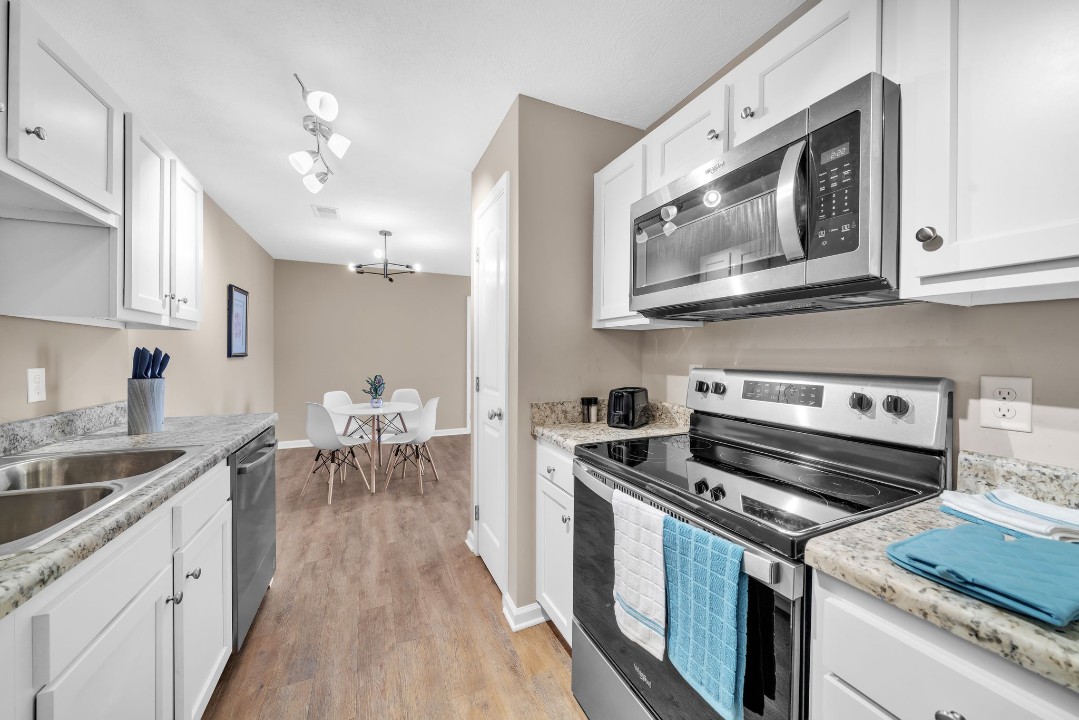 Stonecrest 620, · Unit 2/2