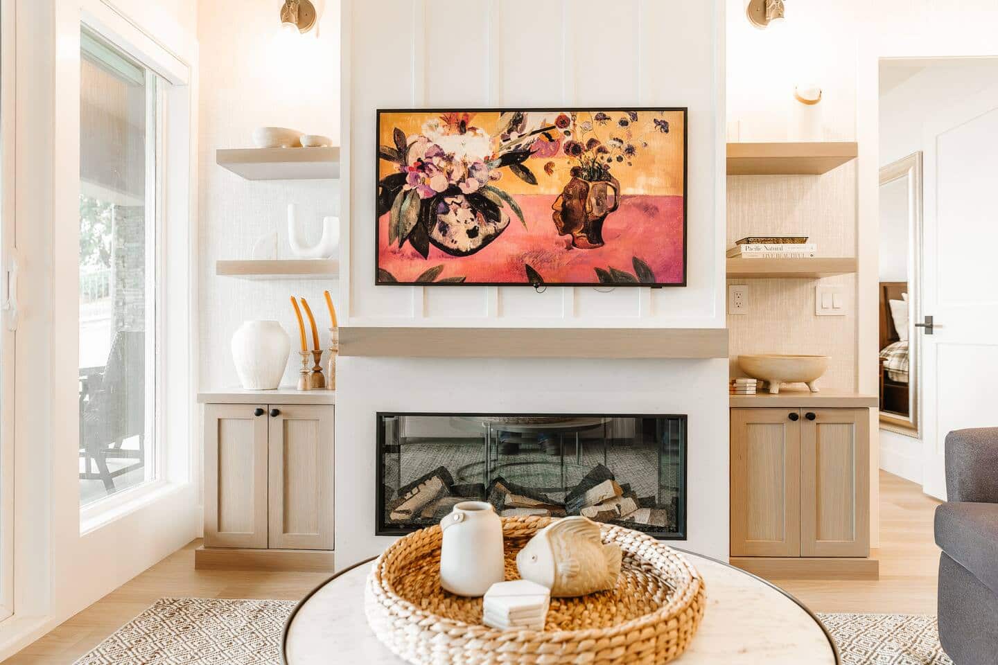 Mountain Haven Lake & Scenic Vistas - CasaLoma — West Kelowna, BC — vacation rental