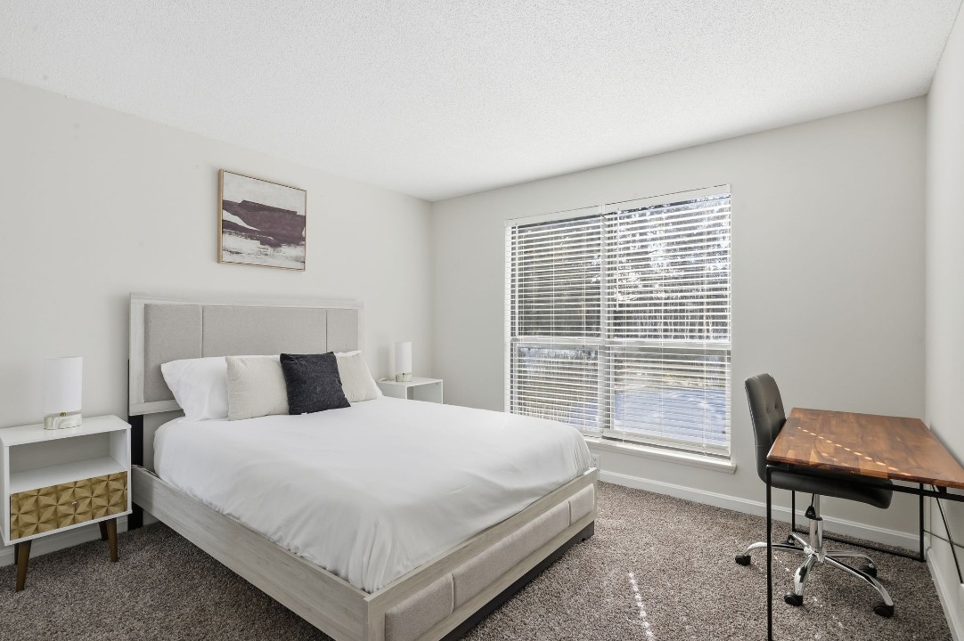 1 Bedroom · Signature layout