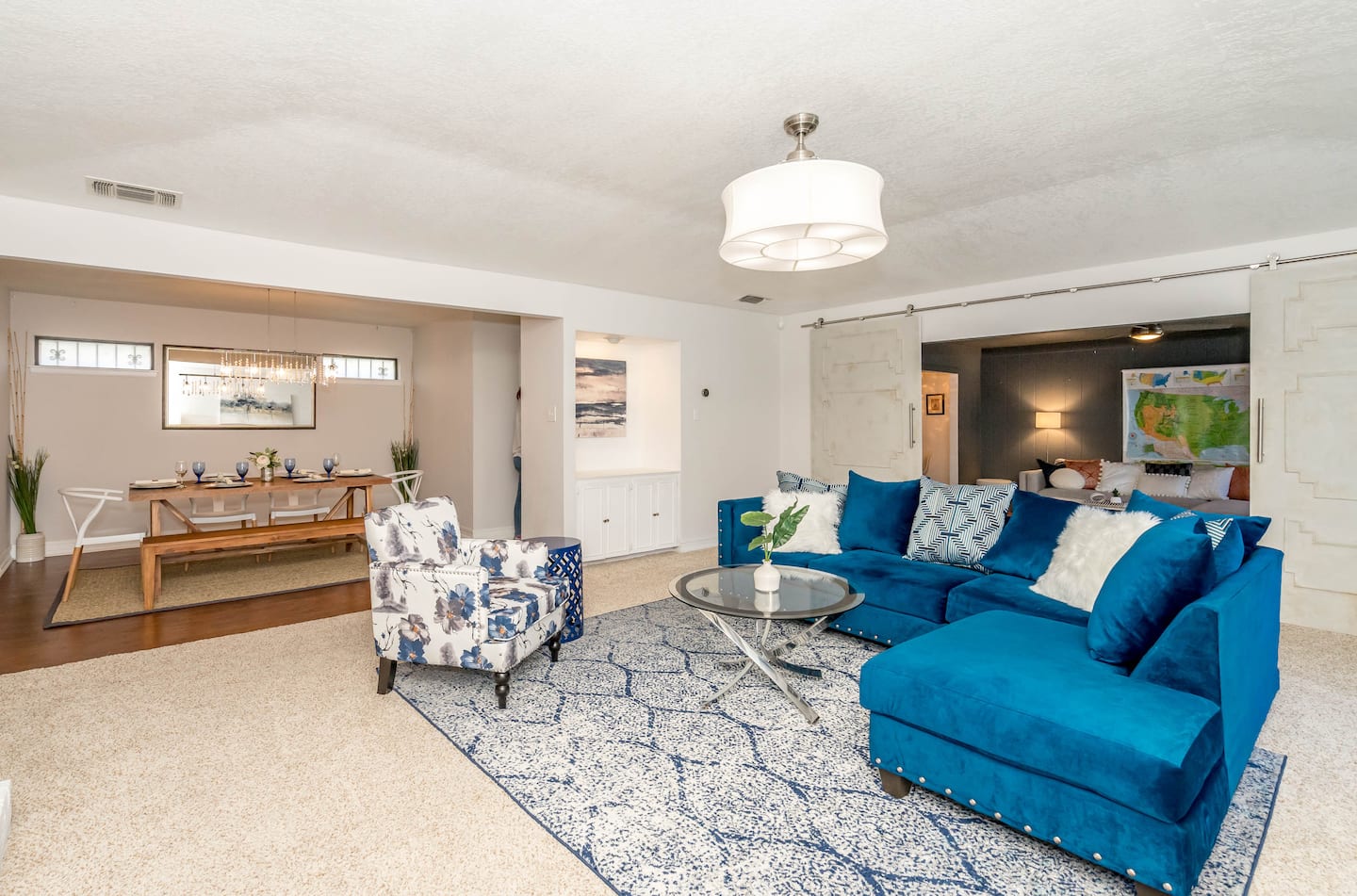 Spacious Home Minutes From Everything - Sleeps 10 - San Antonio