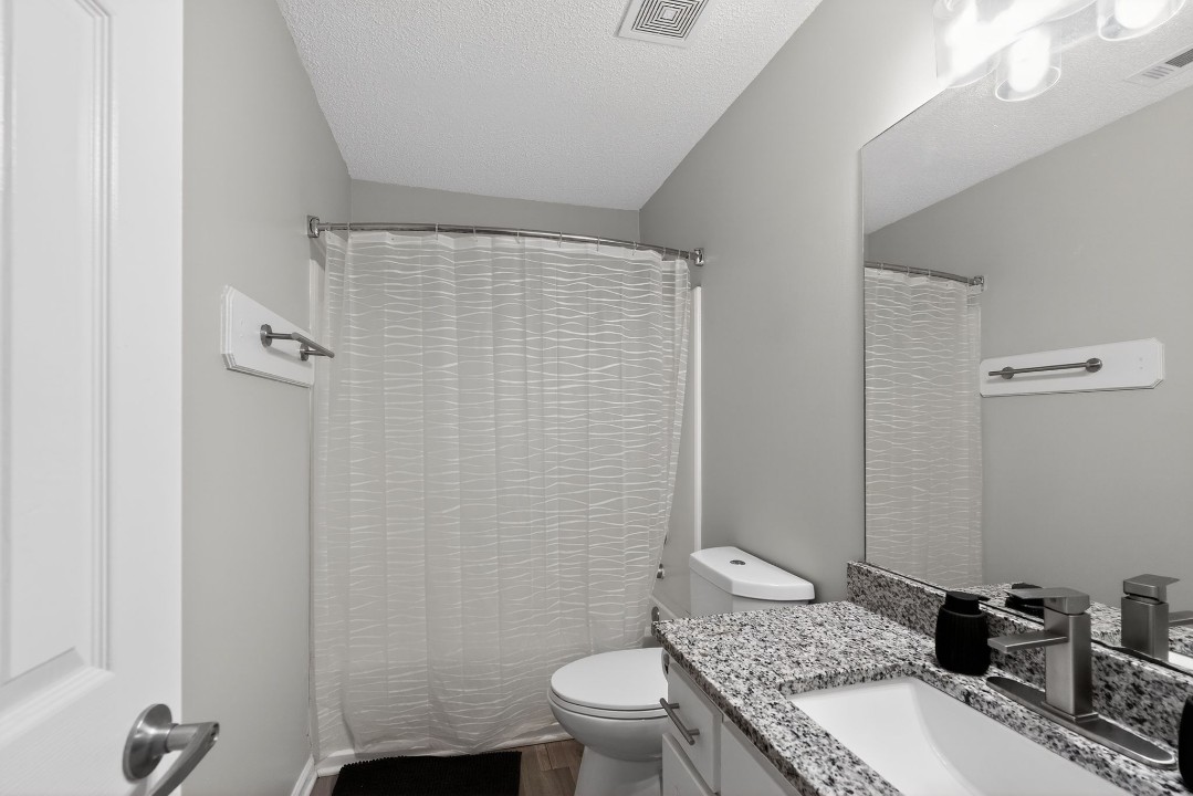 Ballantyne Commons of Stockbridge · Unit 404 2/2