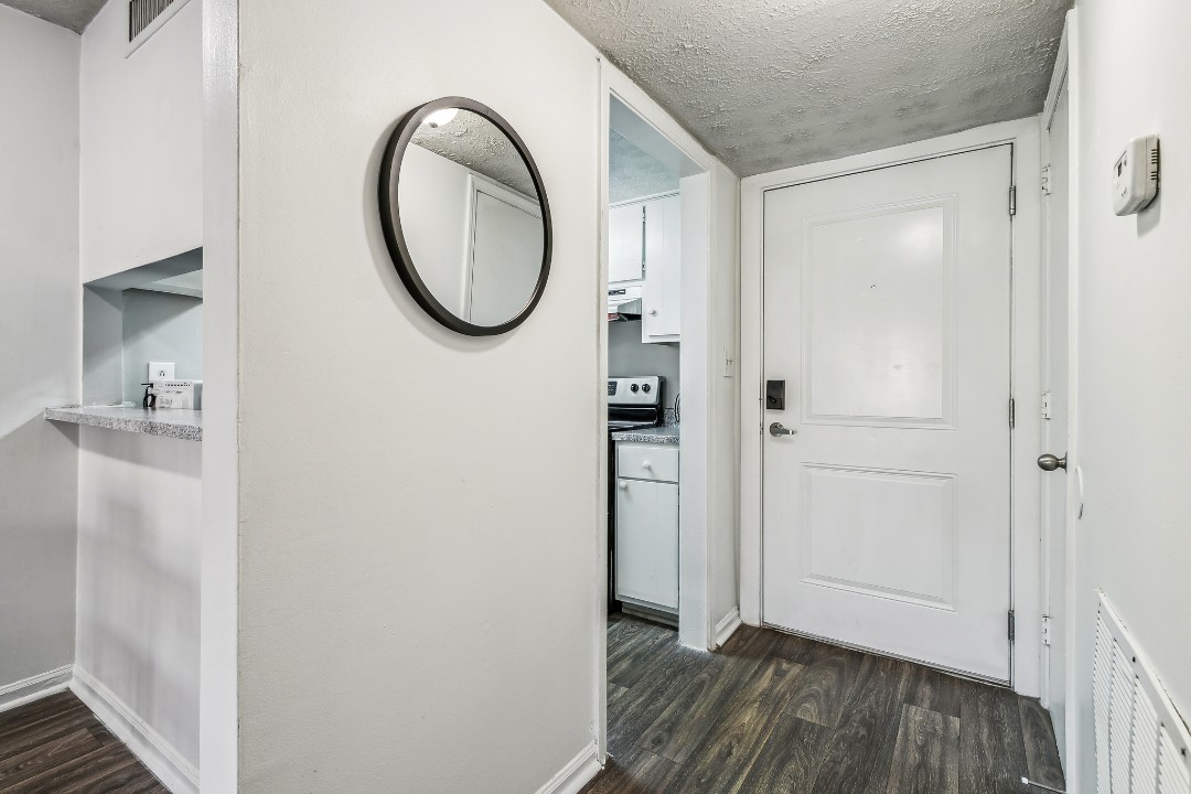 Vinings · Unit 3006 1/1