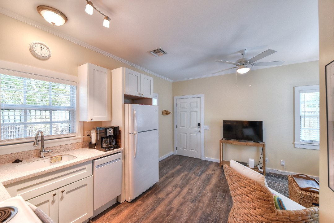 1/1 Cottage close to Duval st. — 1/1 Cottage close to Duval st.