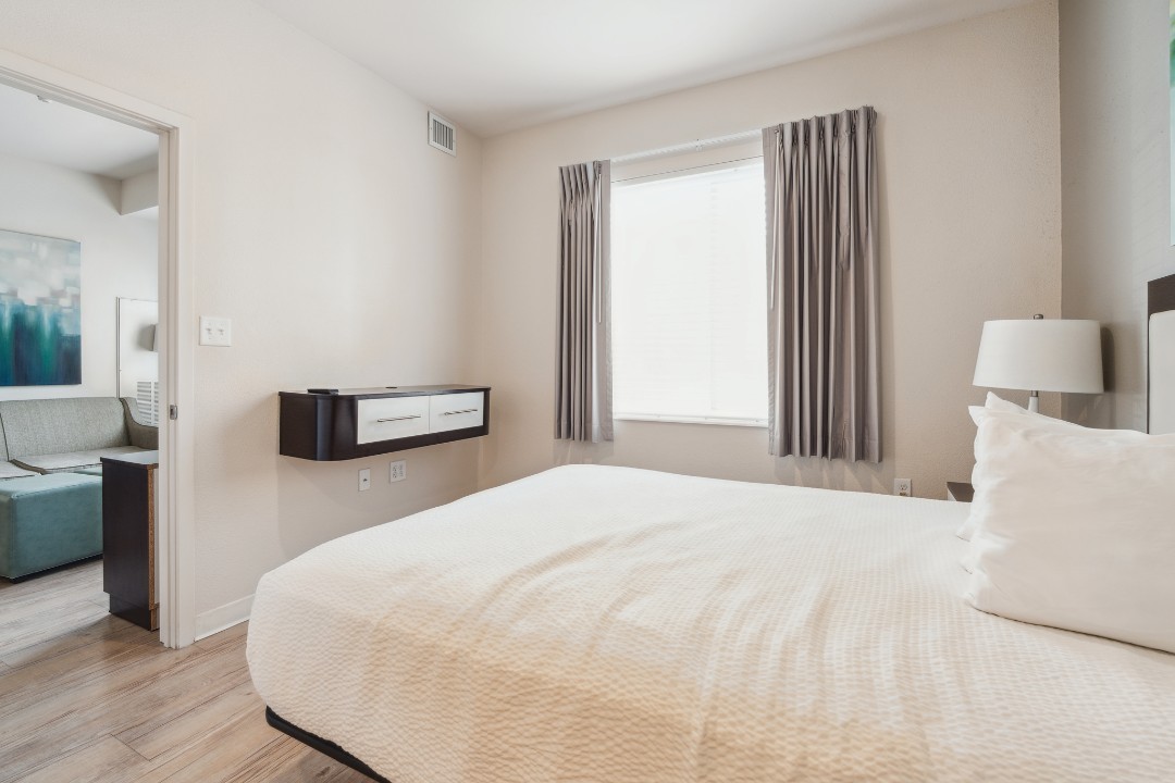 Simplicity At the Rim · Unit 1112  1112 (Copy)