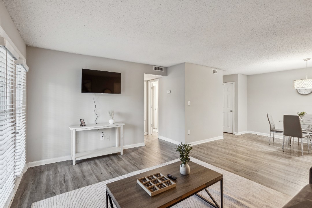 Crest at East Cobb 1832A · Unit 1/1