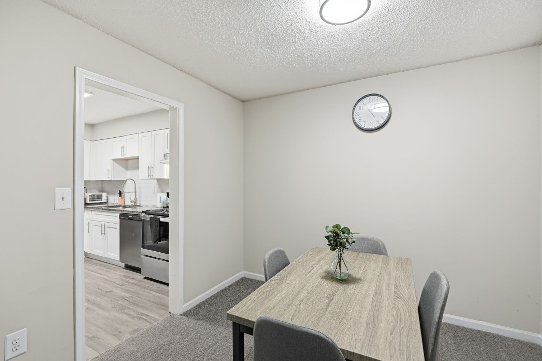 Crest at East Cobb 1828K · Unit 2/2