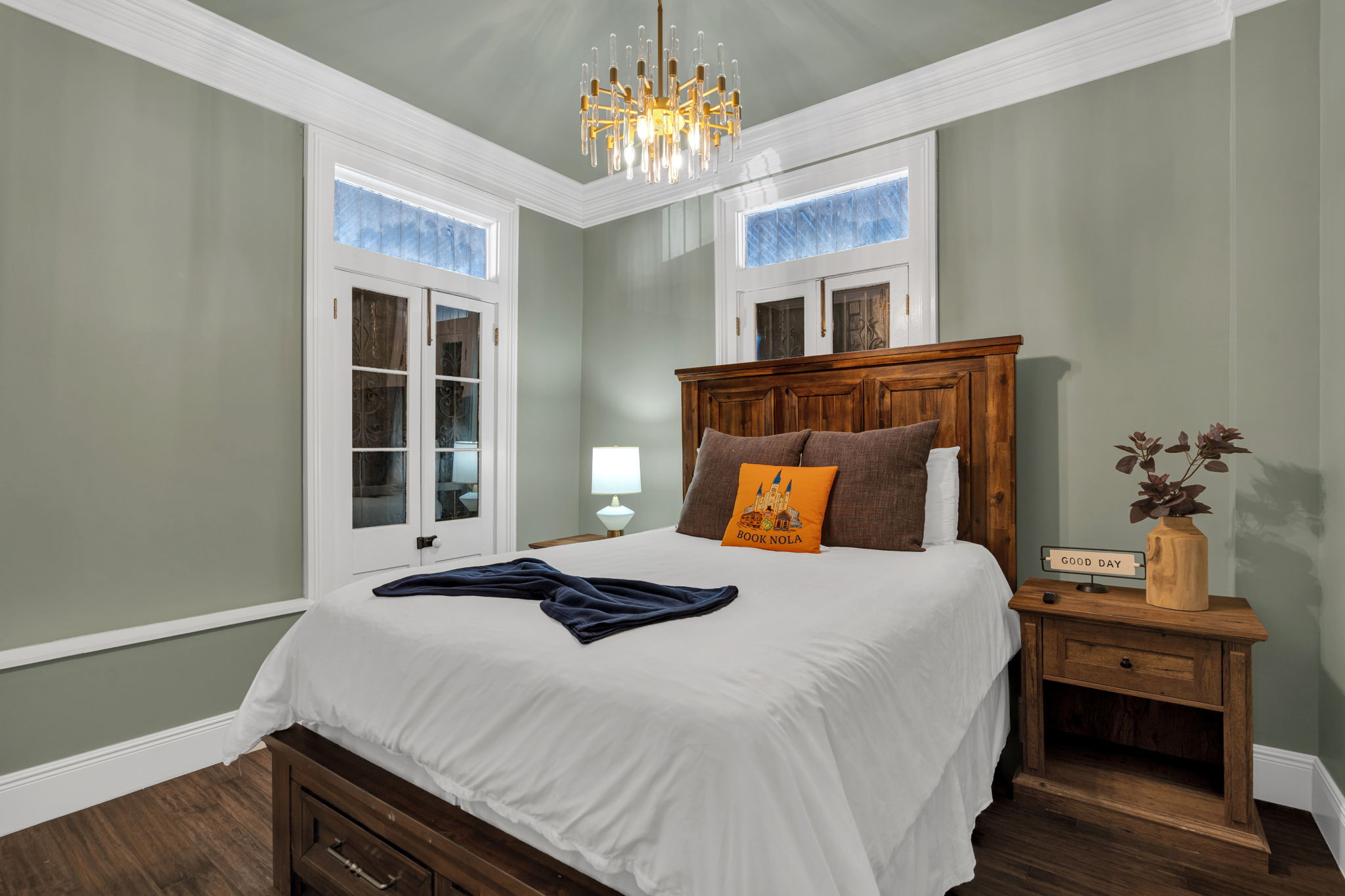 Rest easy in a cozy king with classic charm