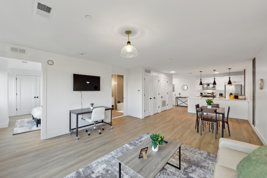 Market View Residence · Unit 505 1/1