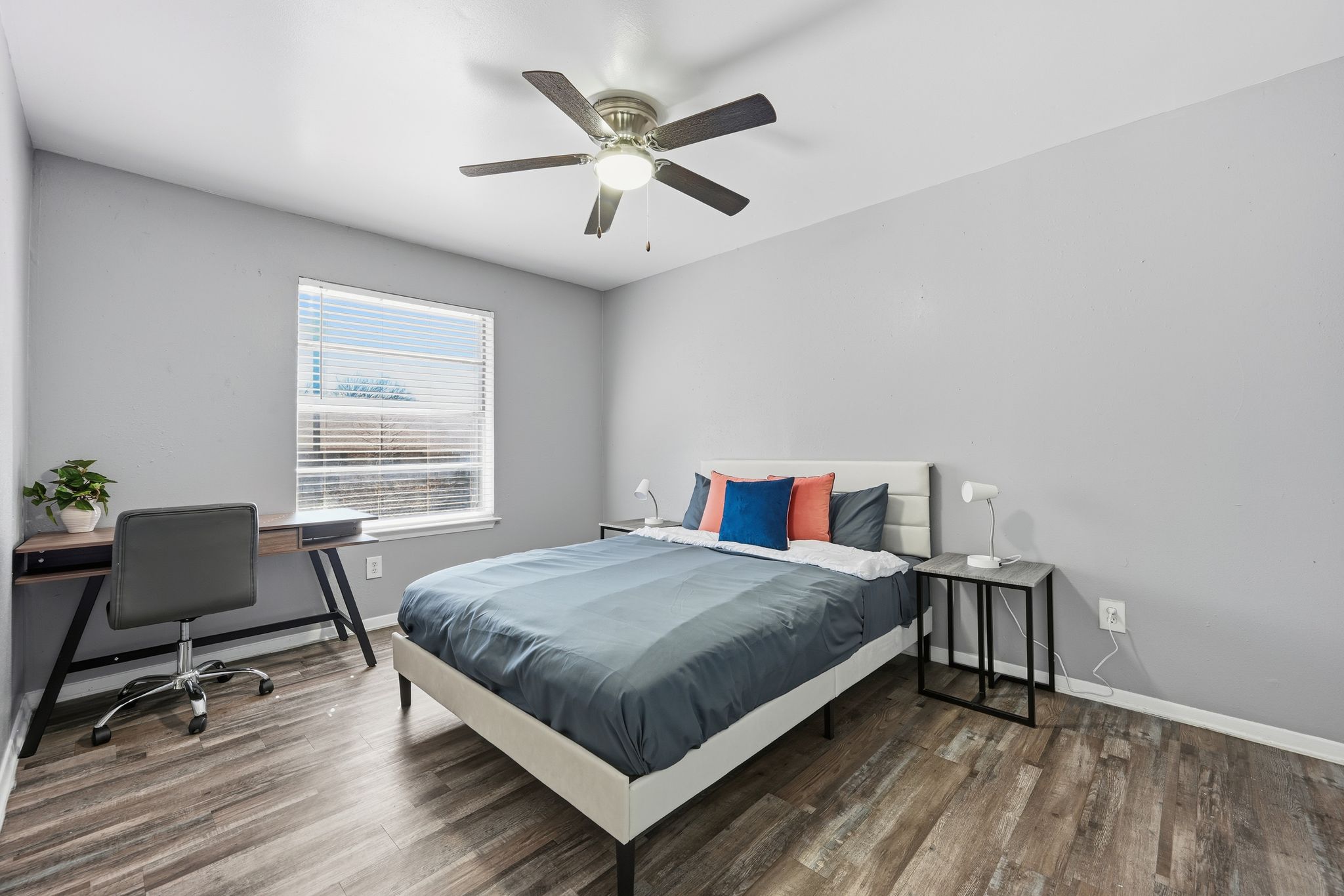 2-bedroom with large living area in Denton, TX