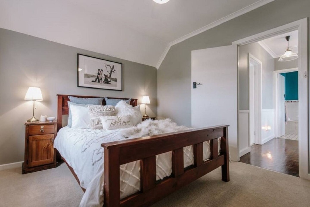 Quality fresh linens and towels provided for a stress-free stay.
