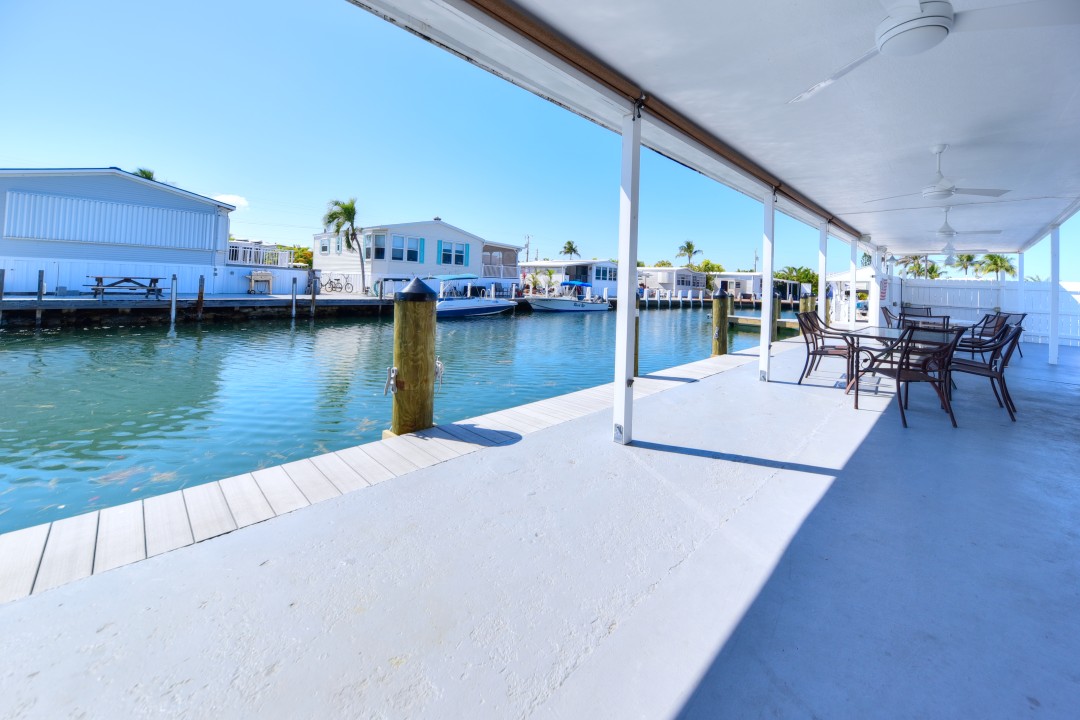 Windy Point Oceanfront in Geiger Key — Marina