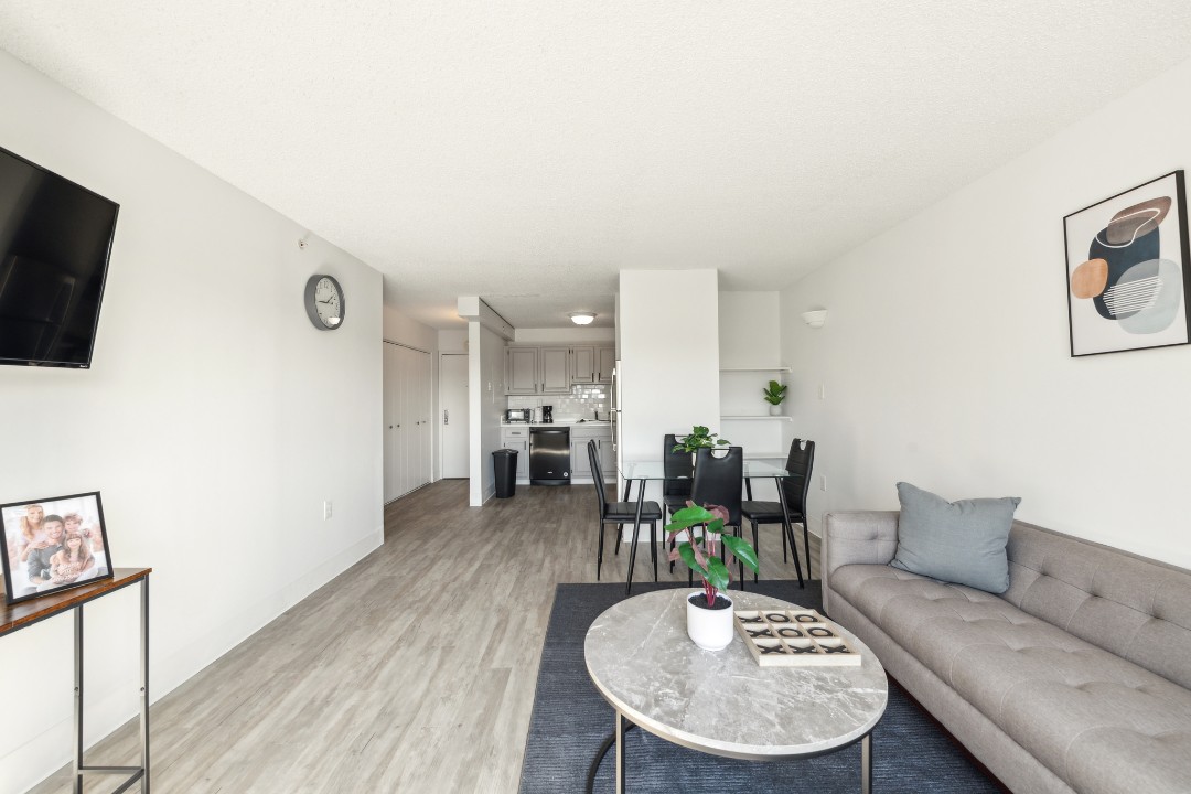 Legacy at Imperial Village · Unit 516 2/2