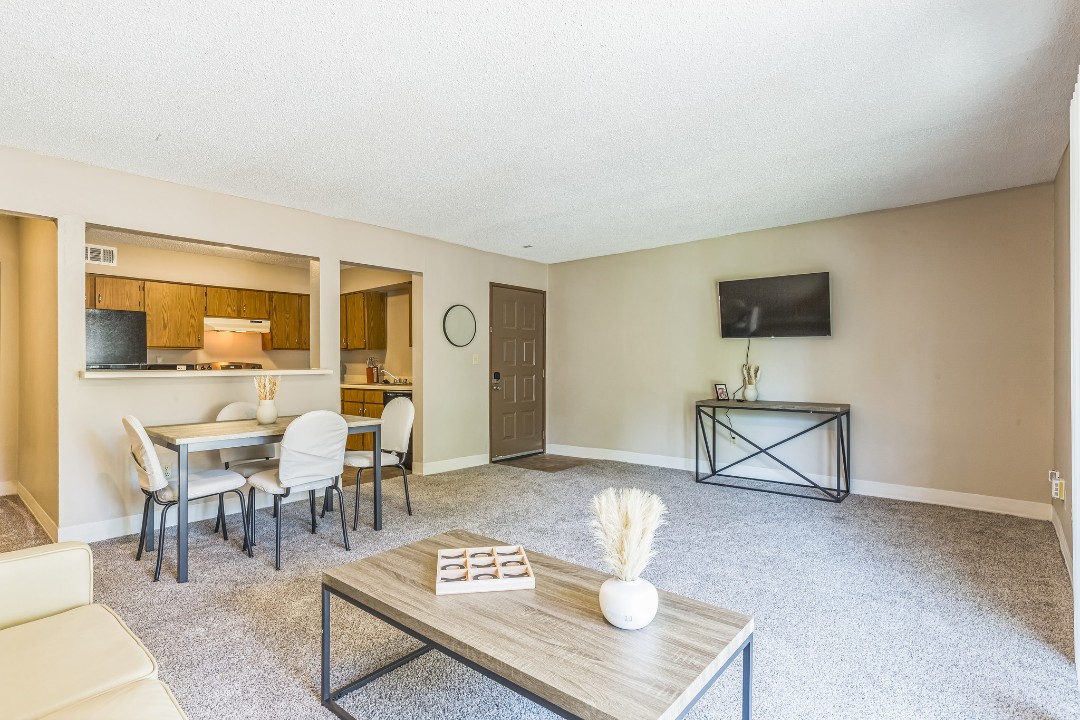 Rosehill Pointe · Unit 197 1/1