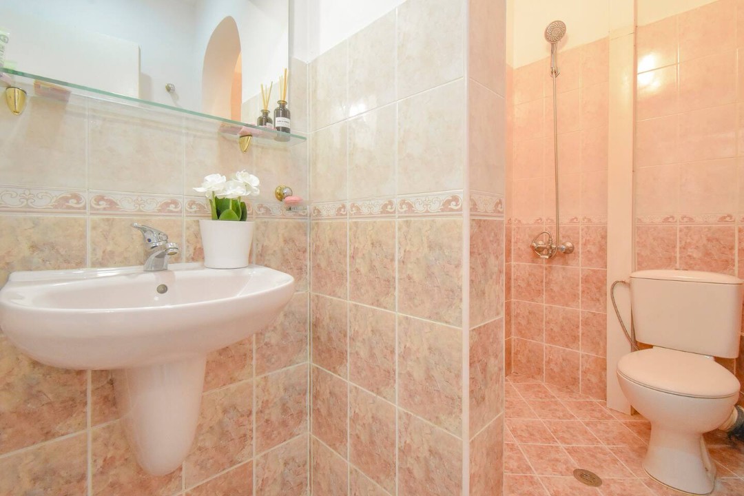 Property thumbnail 20