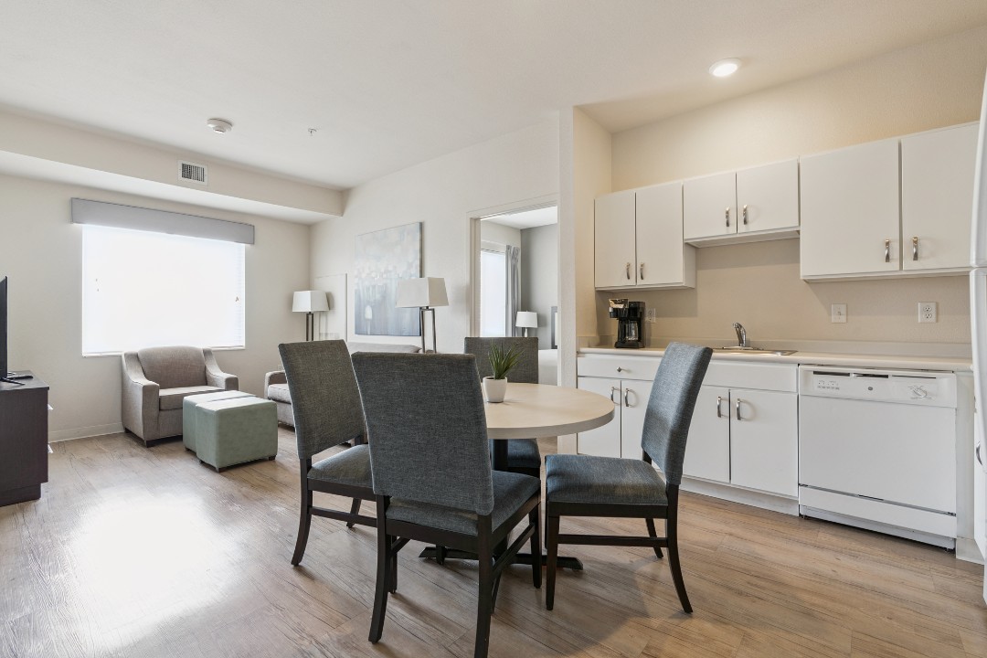 Simplicity At the Rim · Unit 1104  2/2