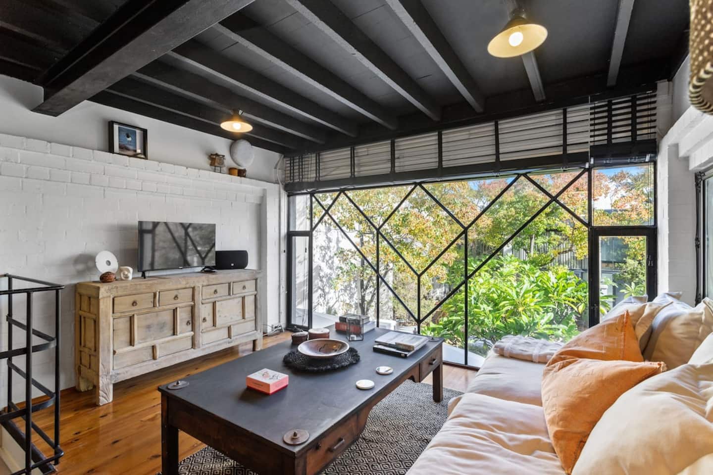 Hidden Garden Loft in Freo | Walk to Cafés + Park — Fremantle, WA — vacation rental