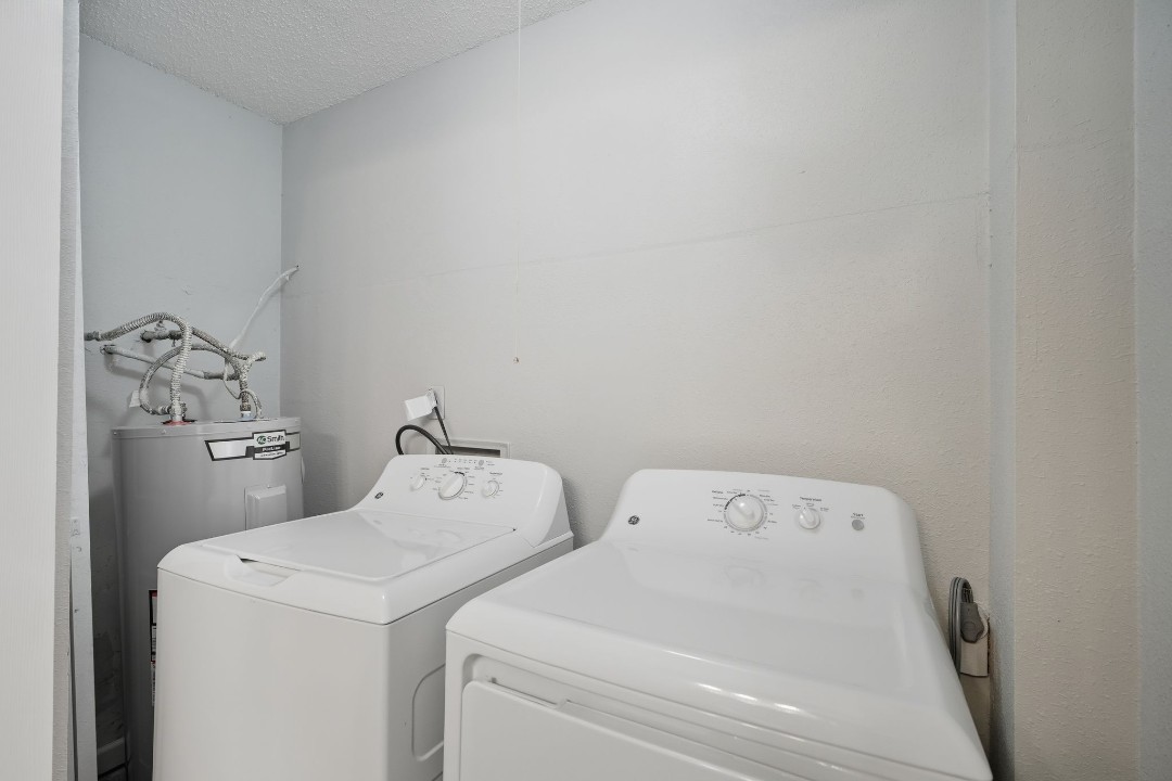 Crest at East Cobb 1828 G · Unit 2/2