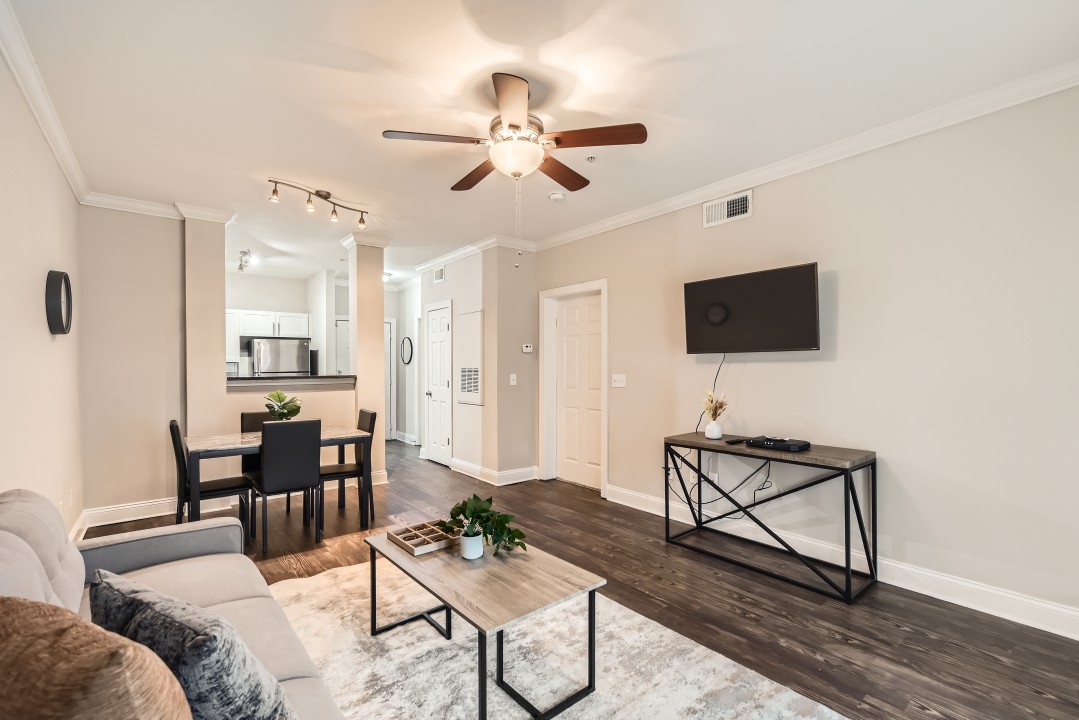 Crest at Midtown · Unit 4218 1/1