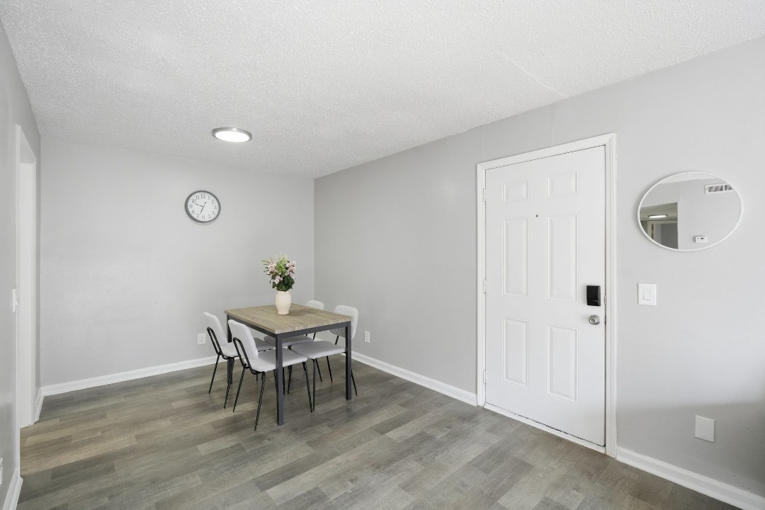 Tucker Square 2/1.5 · Unit 1302K