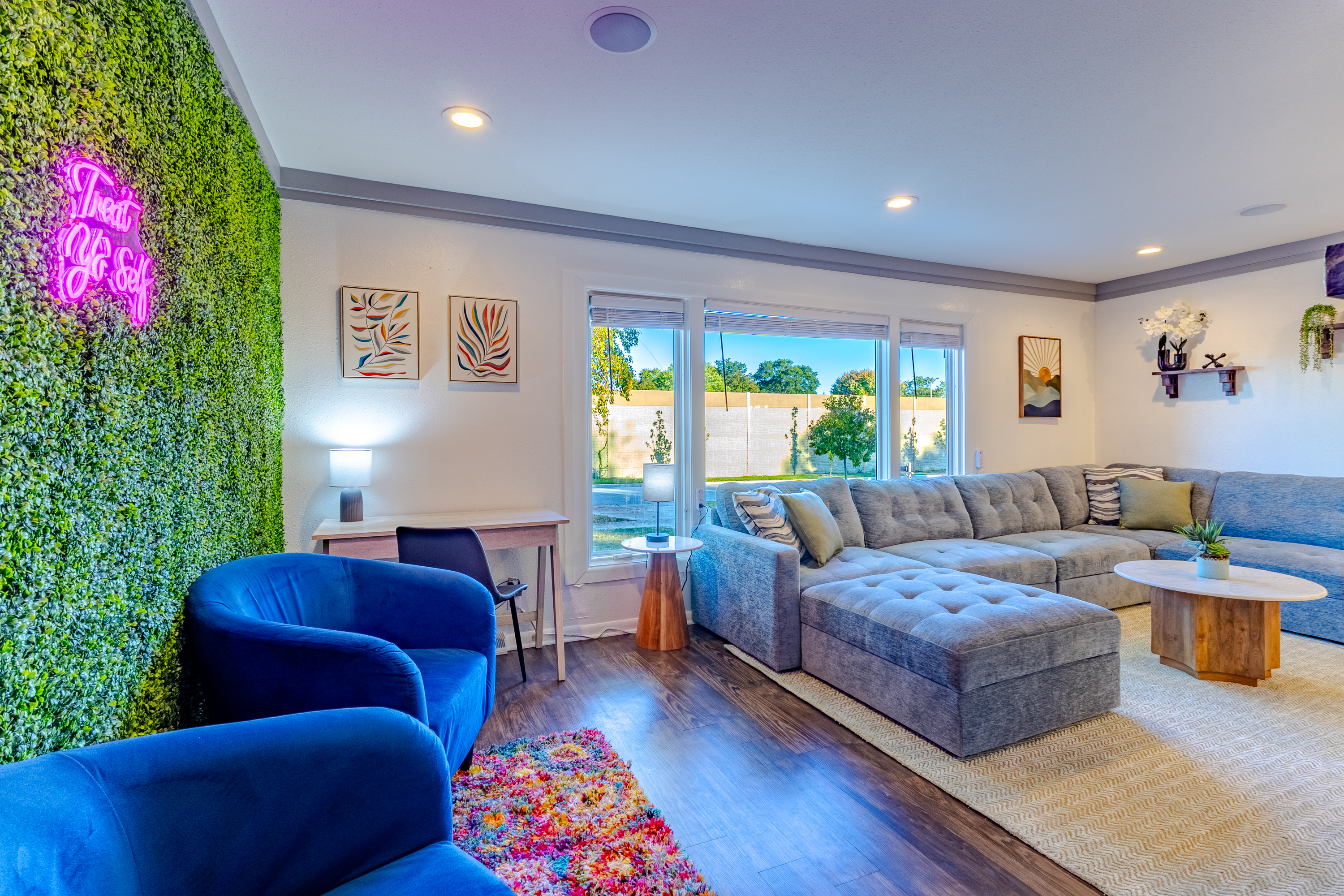 Brew City | Game Room | Fenced Yard | 2 King Beds - Milwaukee, WI