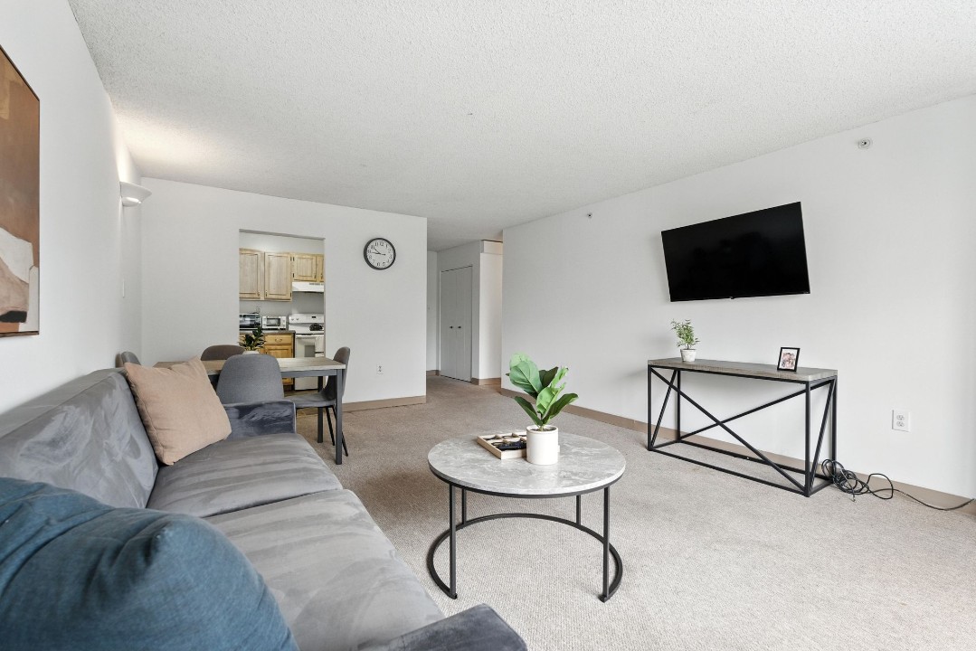 Legacy at Imperial Village · Unit 504 1/1
