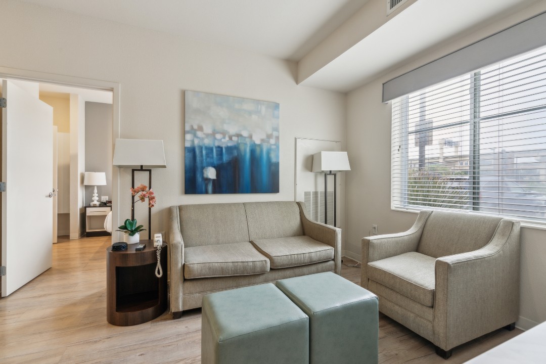 Simplicity At the Rim · Unit 1112  1112