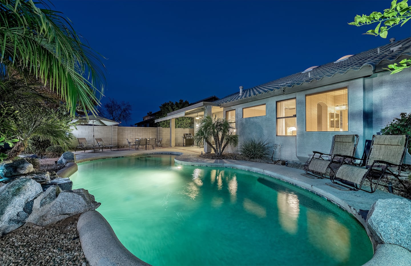 Fantastic 5 Bedroom Home On Golf Free Heated Pool - Avondale, AZ