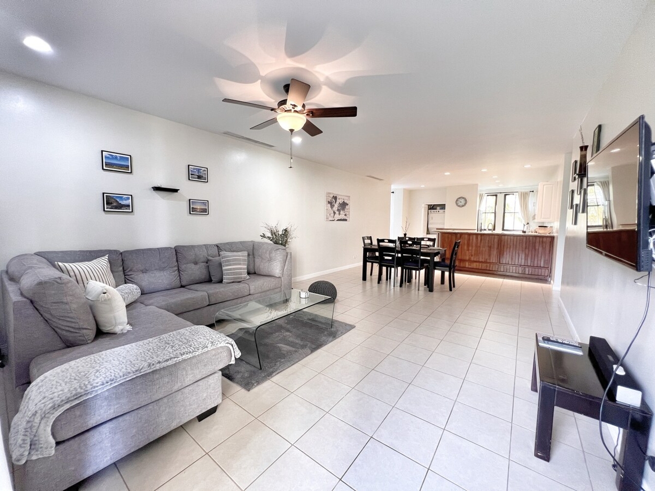 Pacifico L1301 - 3 Bedroom Ground Floor Walk-out — Playas del Coco, Guanacaste Province — vacation rental