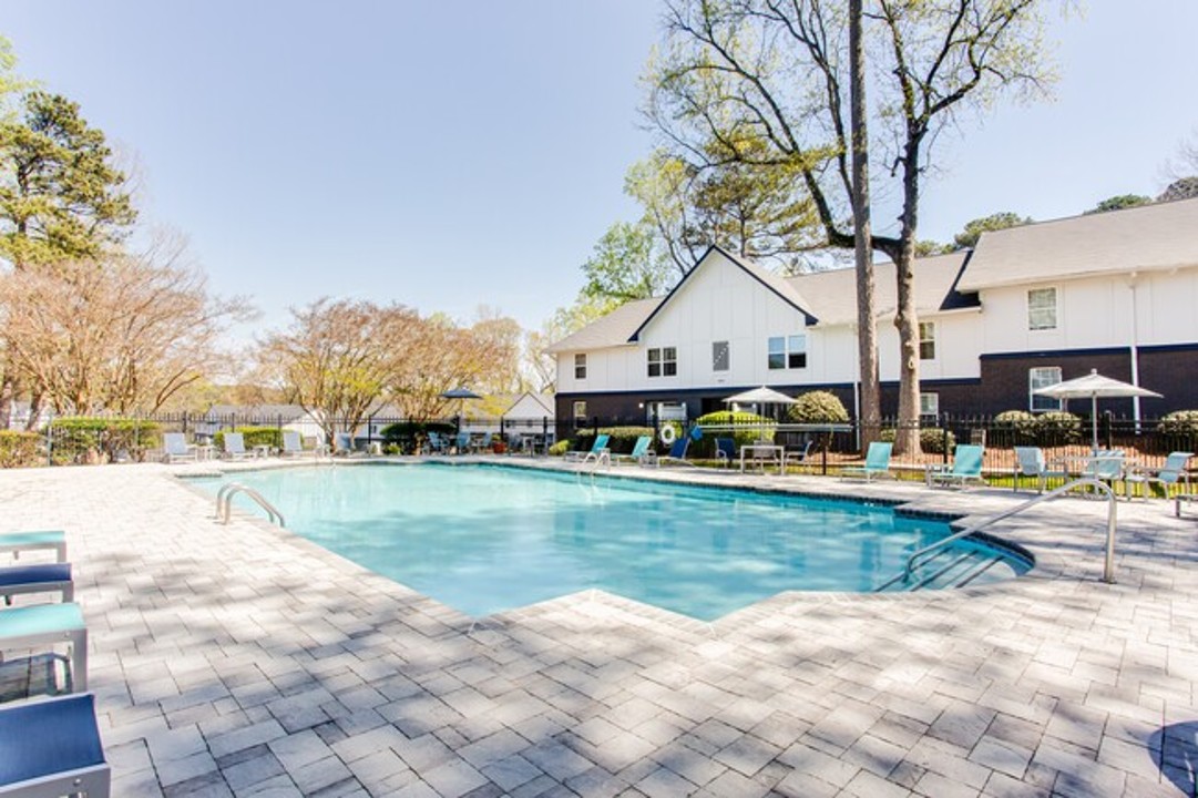Barcelo at East Cobb Q1 · Unit 1/1