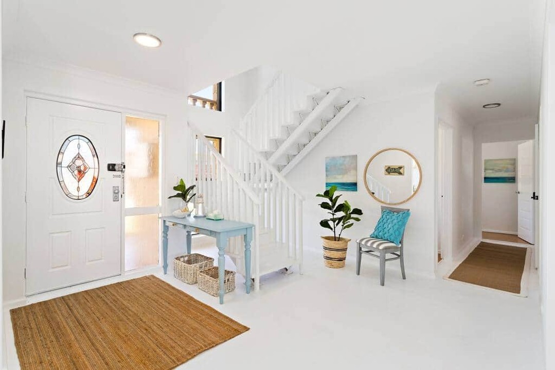 Stairs to ocean\beach views and fun.