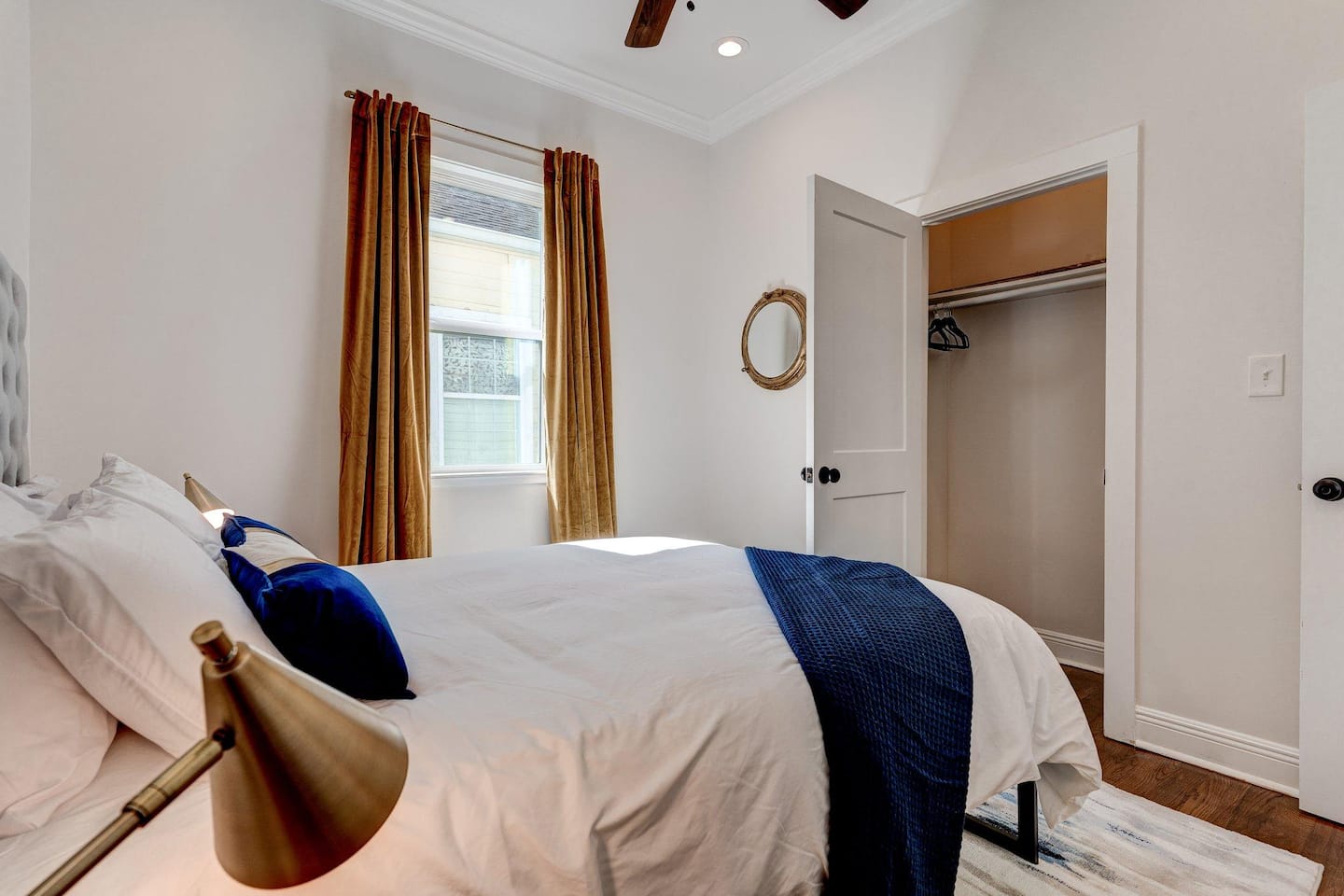 Second Middle queen bedroom