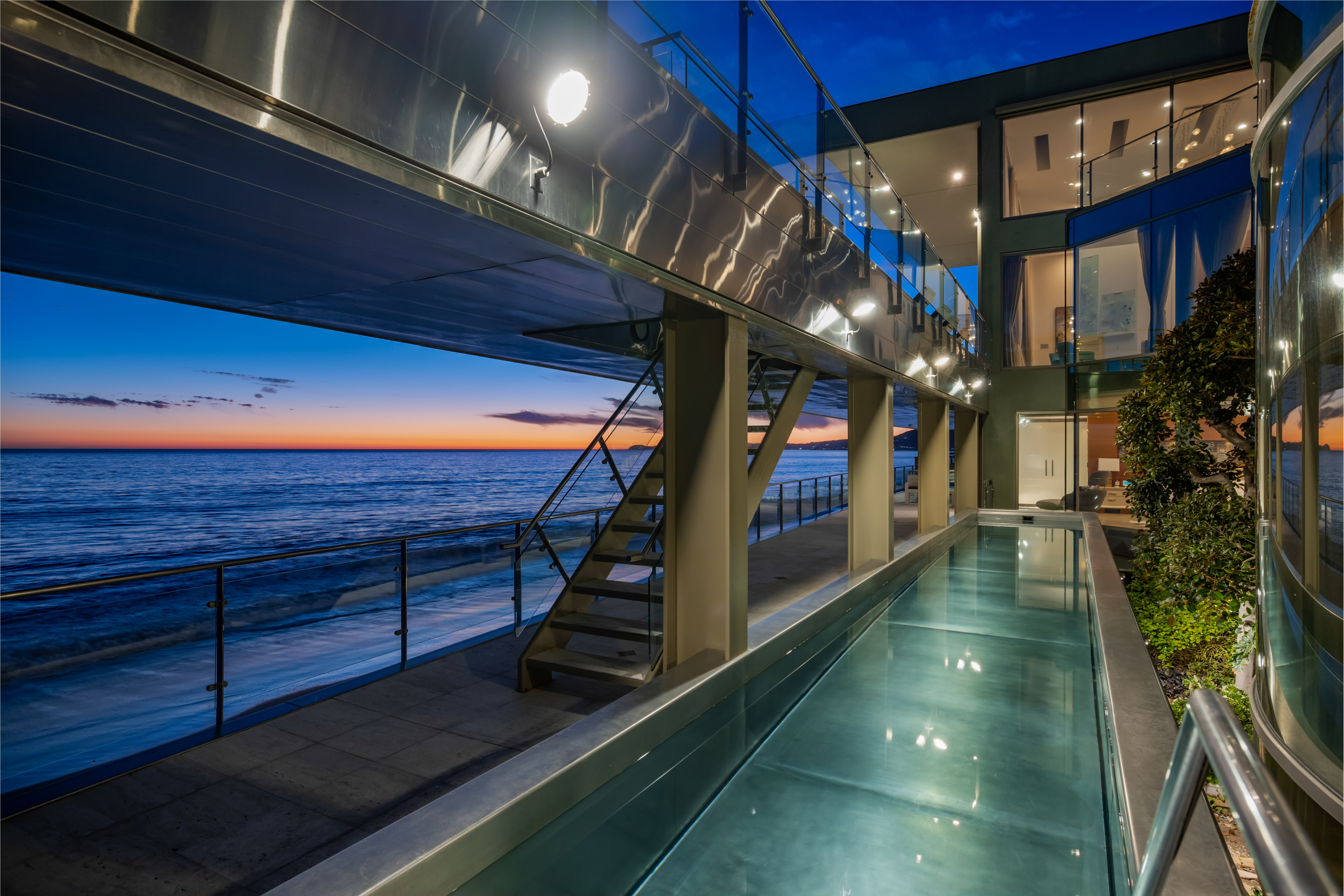Malibu Glass Estate photo 5