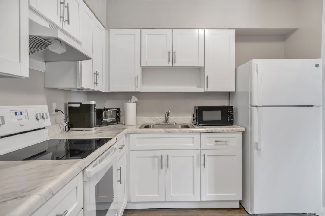 The Chateau, 310 Shipley Rd · Unit apt 113, 1bd/1bth