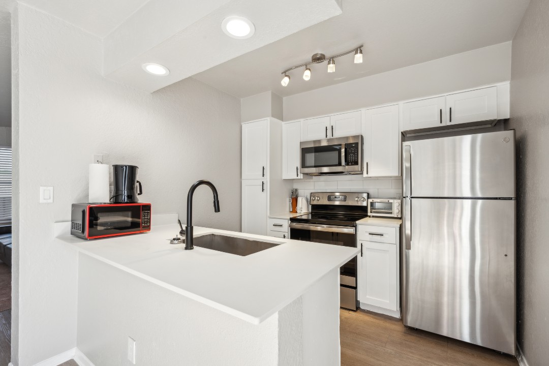 The Chandler · Unit 1221 2/2