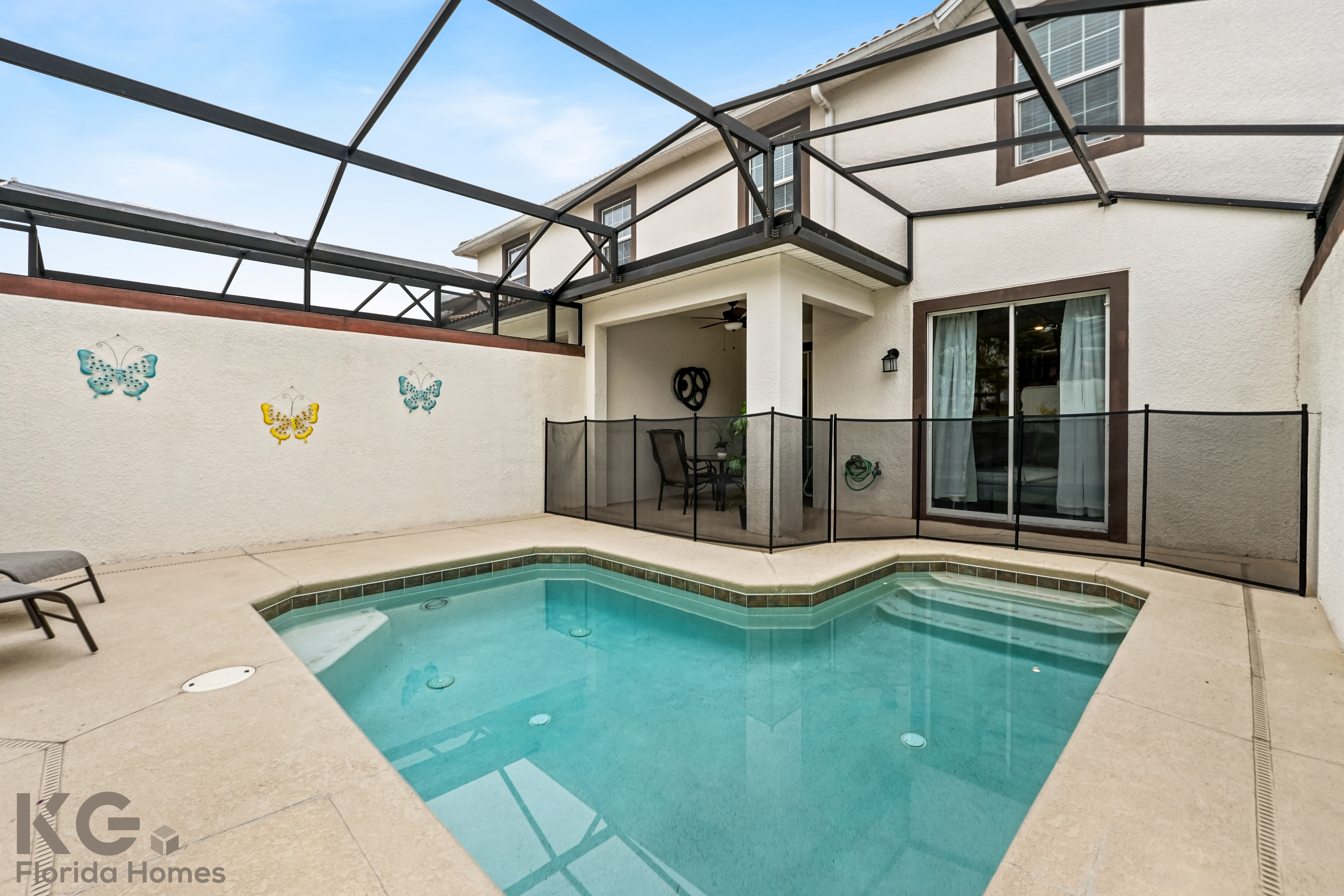 KG 15 Deluxe Dream Home photo 5