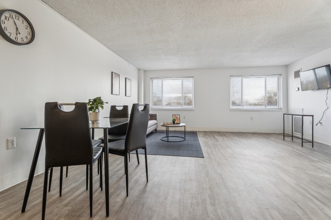 Legacy at Imperial Village · Unit 807 2/2