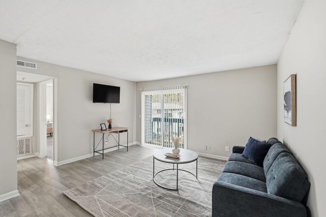 Tucker Square 1/1 · Unit 1314L
