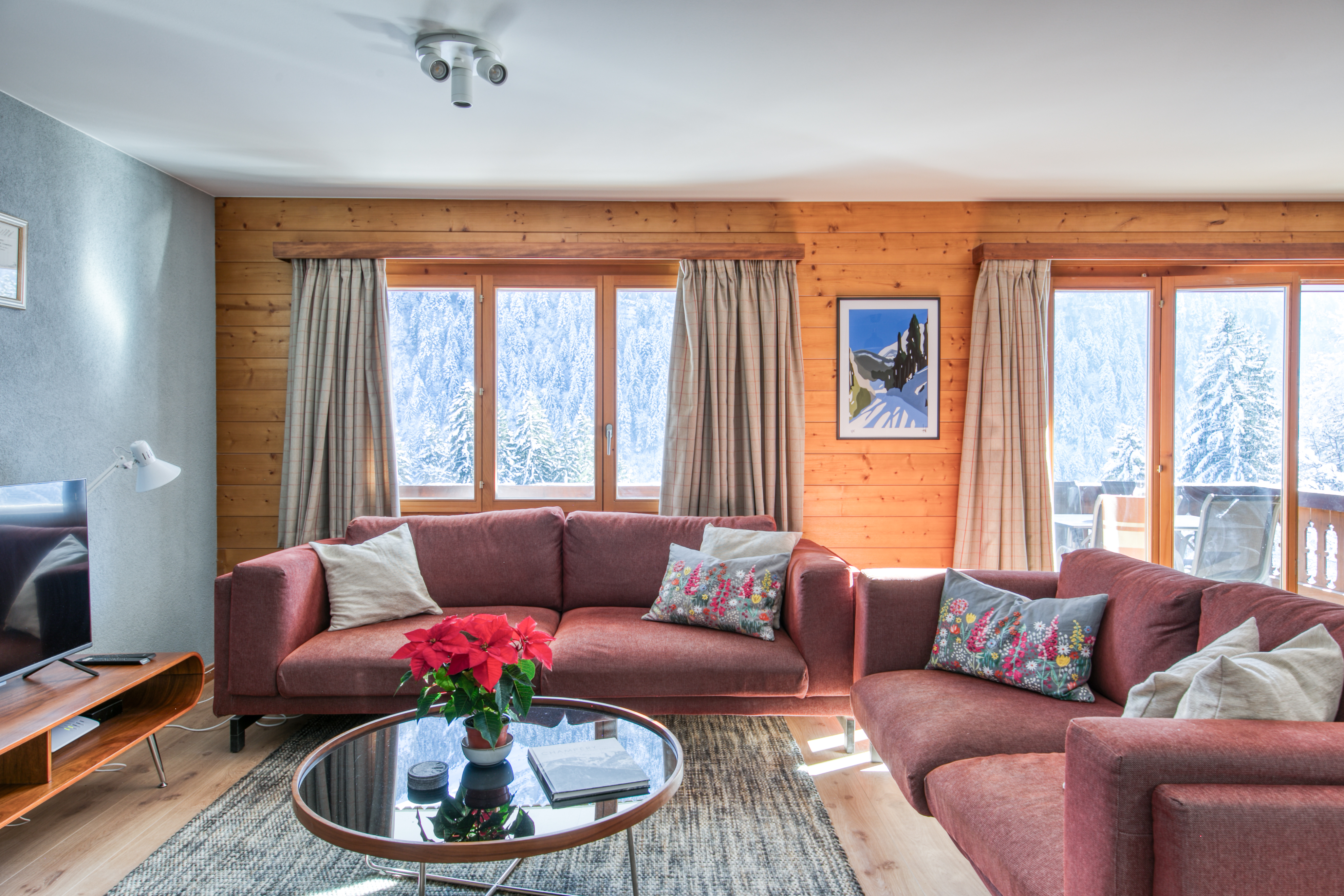 Magical setting | Exclusive mountain views in Champéry, VS
