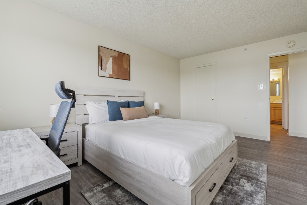 Legacy at Imperial Village · Unit 712 1/1