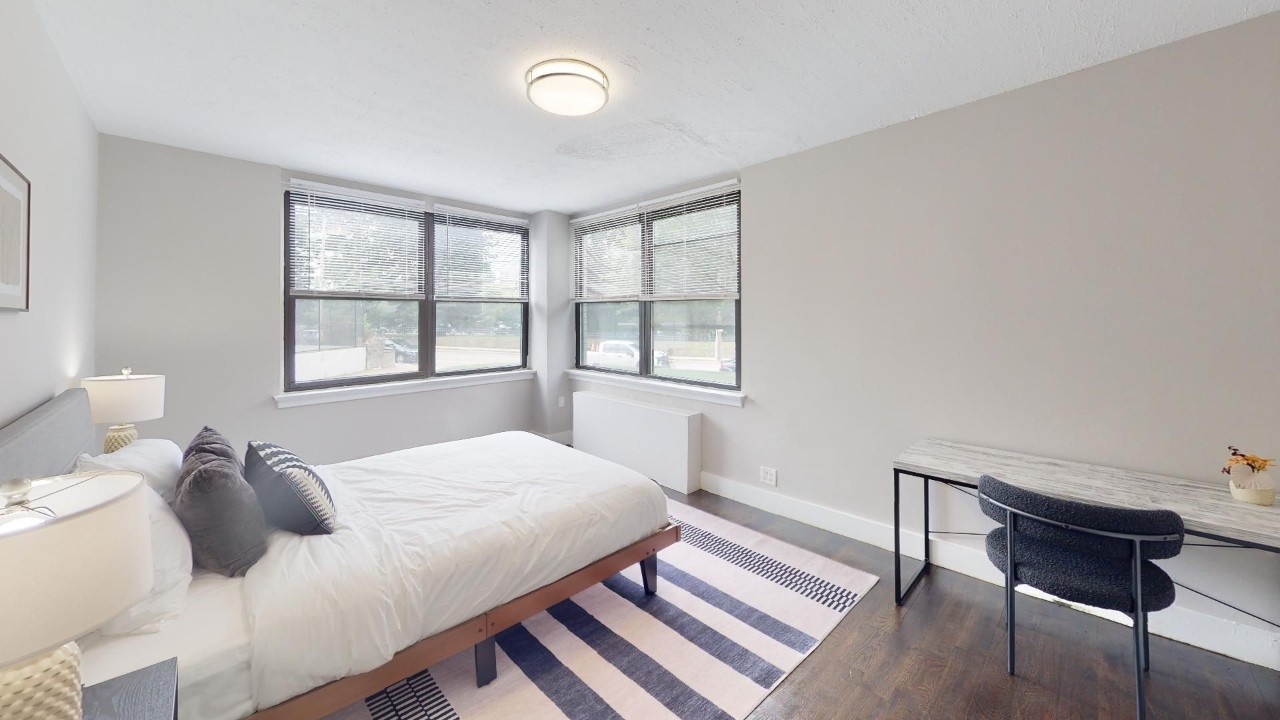 Studio · Signature suite