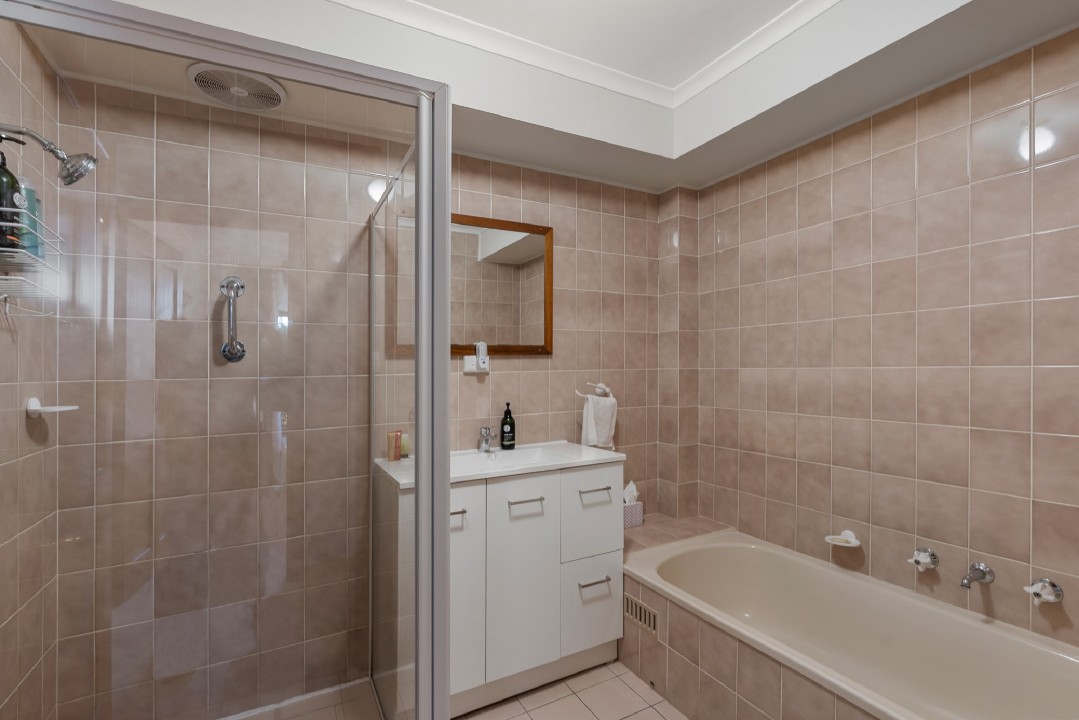 To get you started, we provide a small selection of basic supplies and welcome amenities upon check-in. These typically include essentials such as toilet paper, soap, shampoo, and a few other household basics. Please note that these items are provided as a complimentary starter pack and are not replenished throughout your stay.