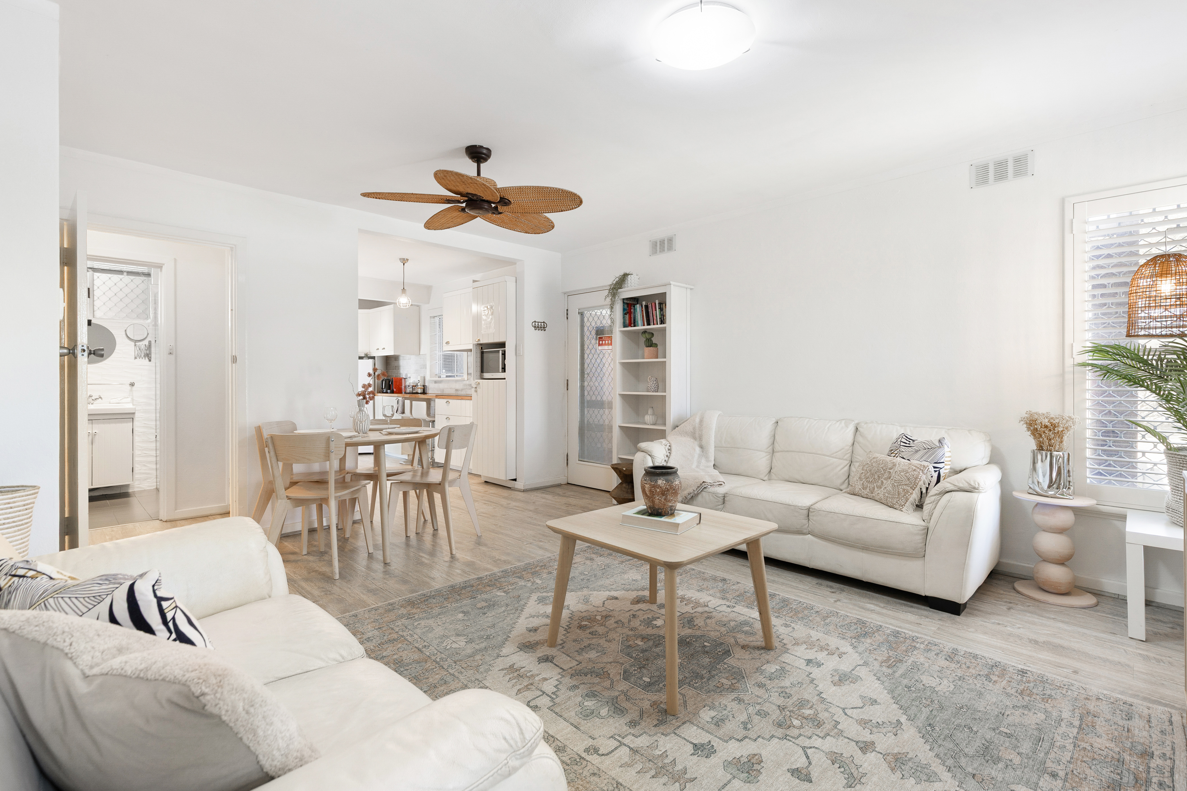 Rockingham Beach Breeze: 2BR Retreat — Rockingham, Western Australia — vacation rental