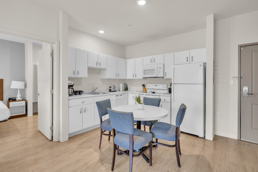 Simplicity At the Rim · Unit 1114  1114 2/2