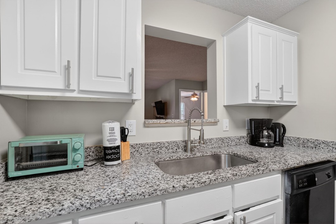 Ballantyne Commons of Stockbridge · Unit 404 2/2