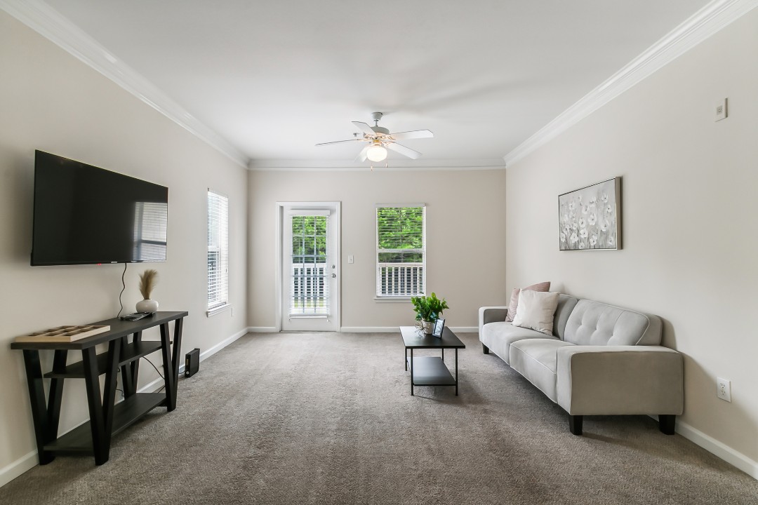 The Verandas, 1836Seoul Garden Way, · Unit 2/2