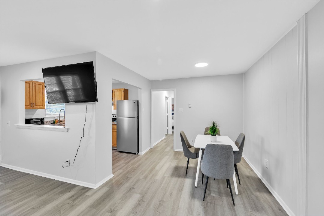 Pinebrook 817 Wharton Drive, 1br