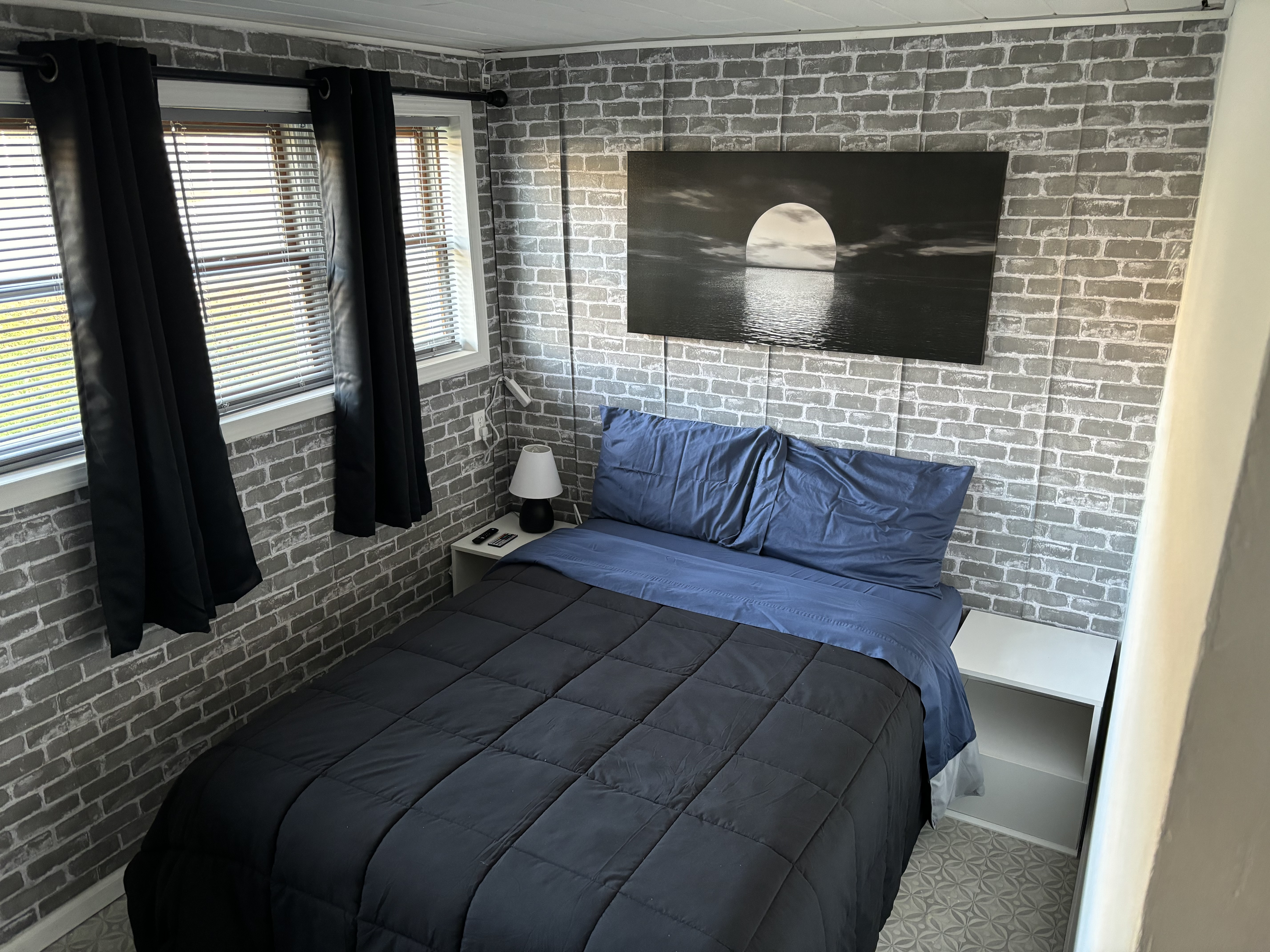 Woodlawn House photo 4