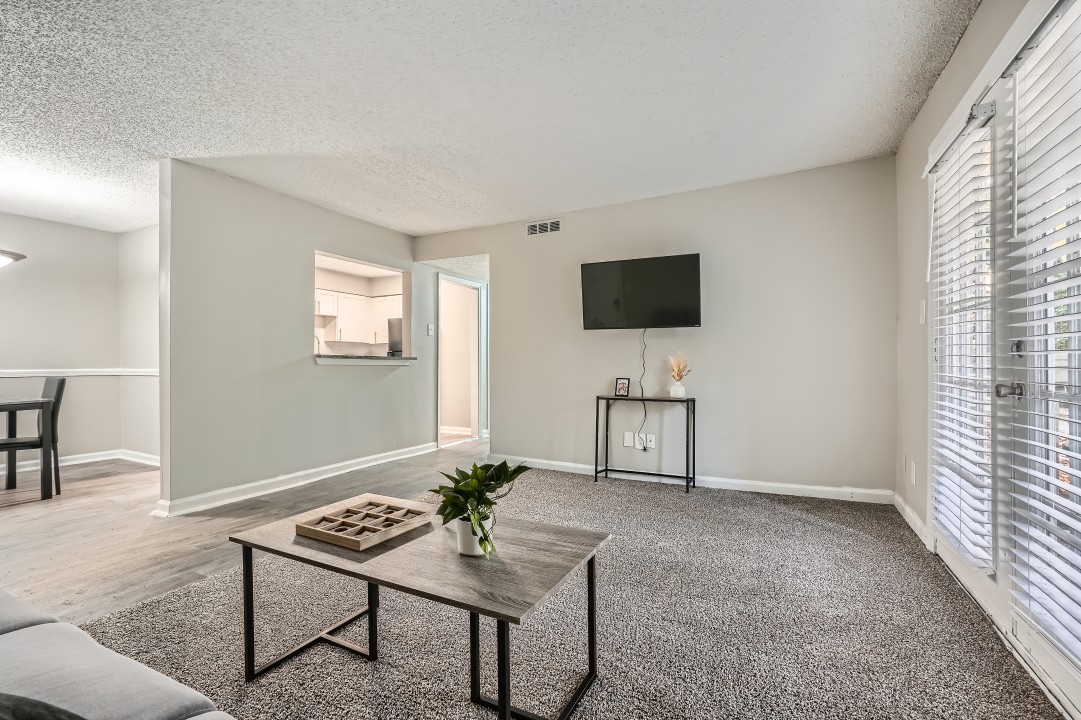 Crest at East Cobb 1830B · Unit 2/2
