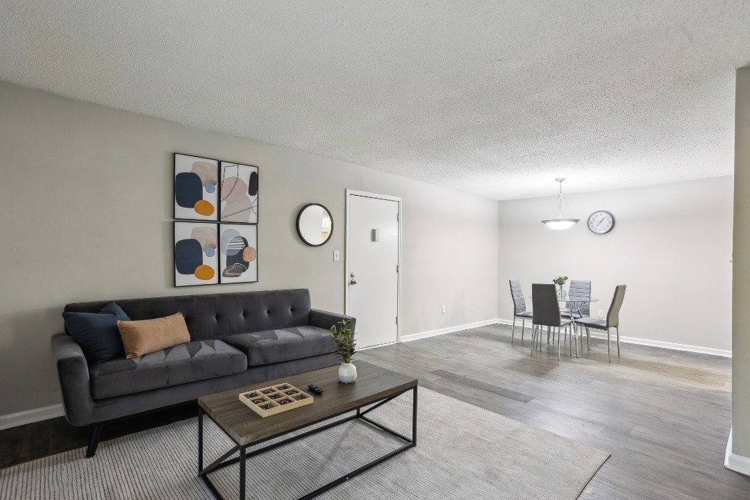 Crest at East Cobb 1832B · Unit 1/1